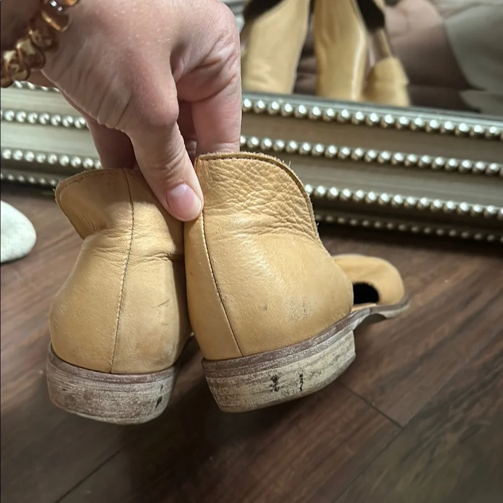 Free People Tan Leather Flats Versatile Slip-On Loafers - Picture 5 of 9